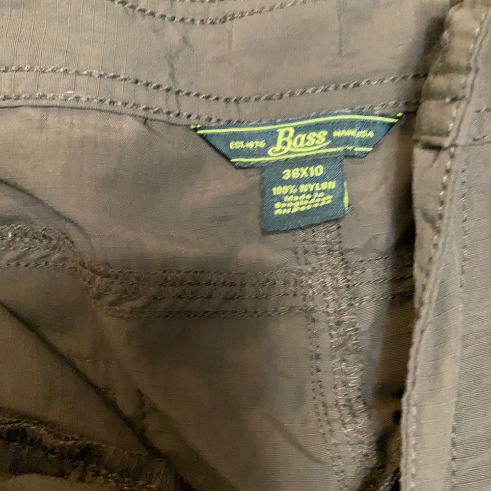 Bass cargo shorts. Dark olive. 100% nylon.